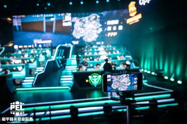 教舞台在哪 教舞台在哪